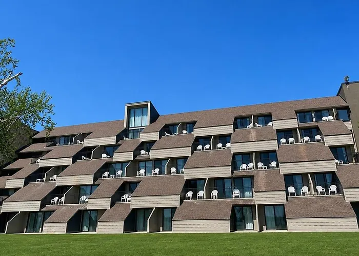 Morris Resorts
