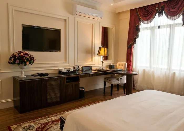 The Orchard Resort & Spa Melaka I World Spa Awards Winner I Free Access To Outdoor Spa Pool