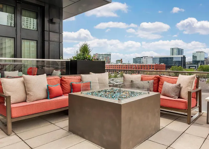 Cambria Hotel Nashville Downtown
