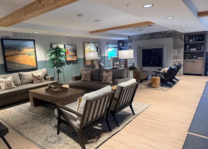 Sweetwater Lift Lodge