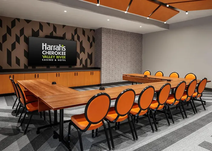 Harrah'S Cherokee Valley River Hotel & Casino - A Caesars Rewards Destination