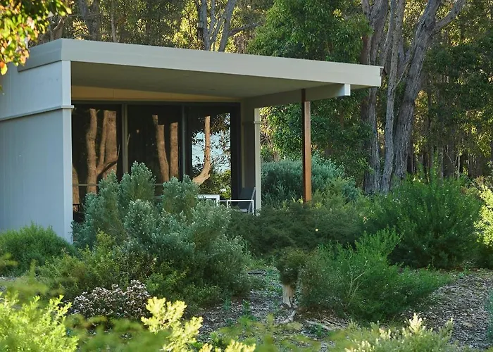 Eight Willows Retreat