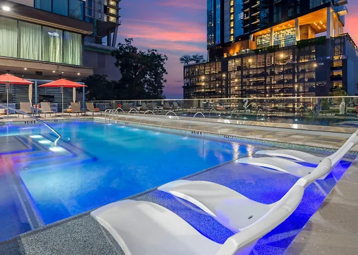 Cambria Hotel Austin Downtown