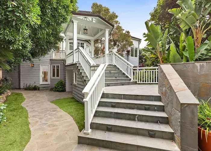 Malibu Dunes By Fieldtrip Expansive Hamptons-Style Estate W Private Beach Backyard