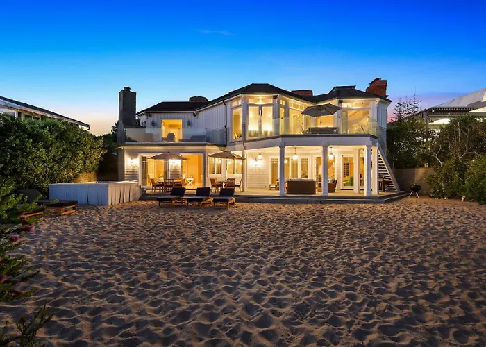 Malibu Dunes By Fieldtrip Expansive Hamptons-Style Estate W Private Beach Backyard