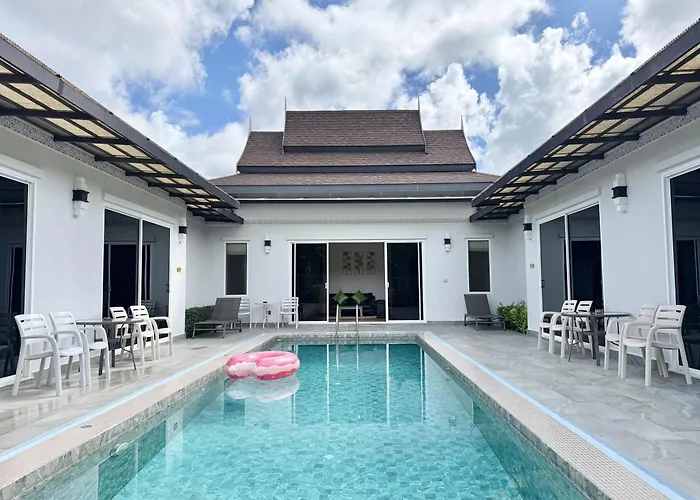Nai Harn Resorts