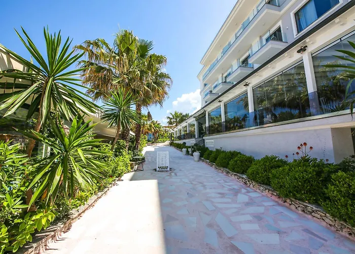 King Hotel Ksamil