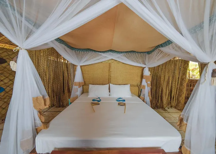 Kizingo Beach Eco Lodge