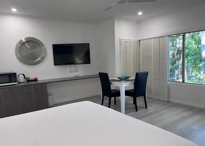Port Douglas Beach Resorts