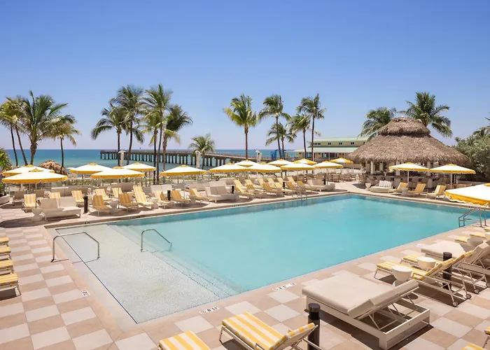 The Sunny Miami Sunny Isles Beach,Curio Collection By Hilton