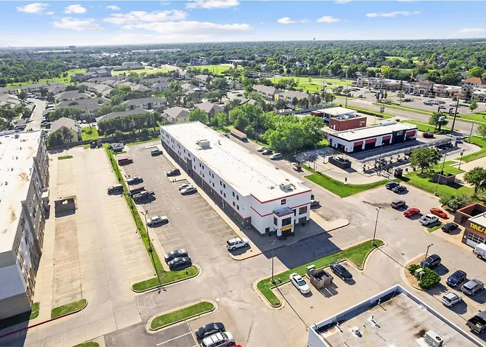 Woodland Inn And Suites Extended Stay