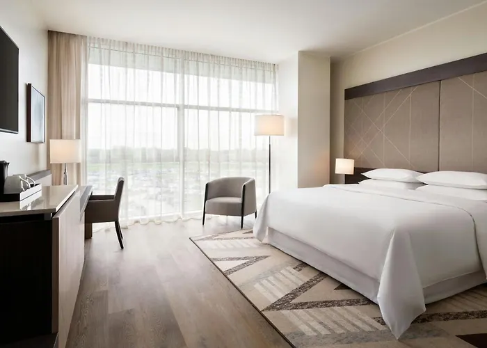 Lake Maggiore Resorts