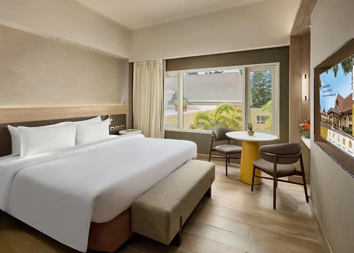 Taal Vista Hotel