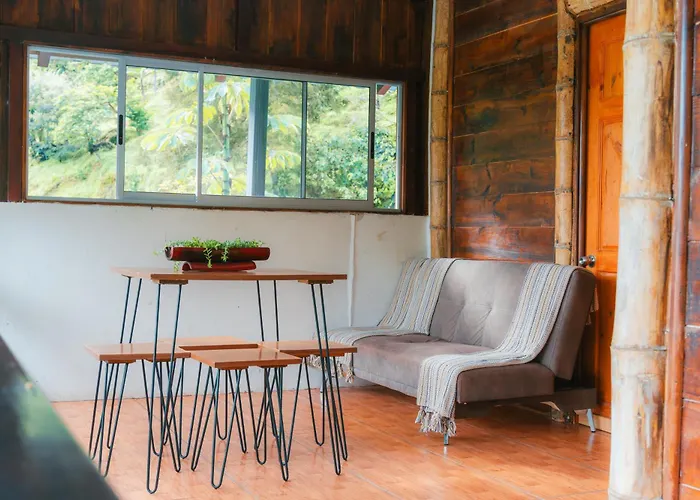 Hotel Rivel - Restaurant & Nature Retreat