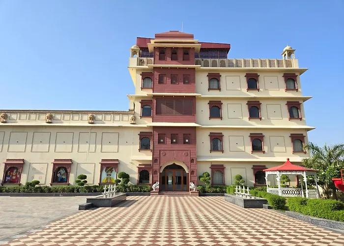 Pink Mahal Hotel & Resort