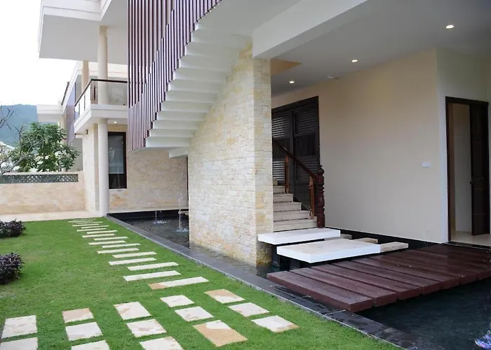 Diamond Bay Golf And Villas