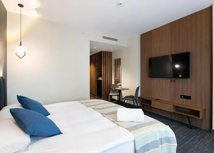 Nova Luxe Hotel & Residences