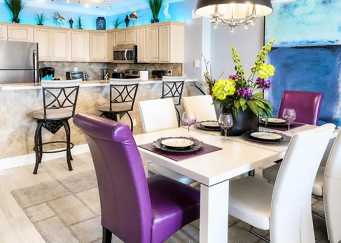 Luxury Vacation Escape Free Beach Service Come Relax Book Now!