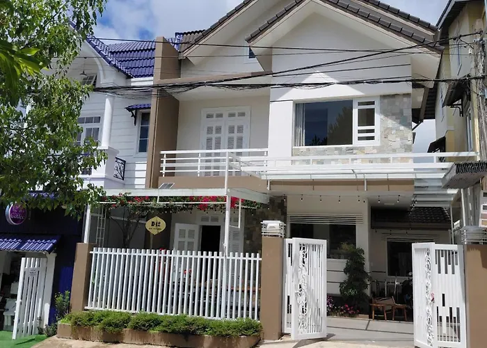 Nest House