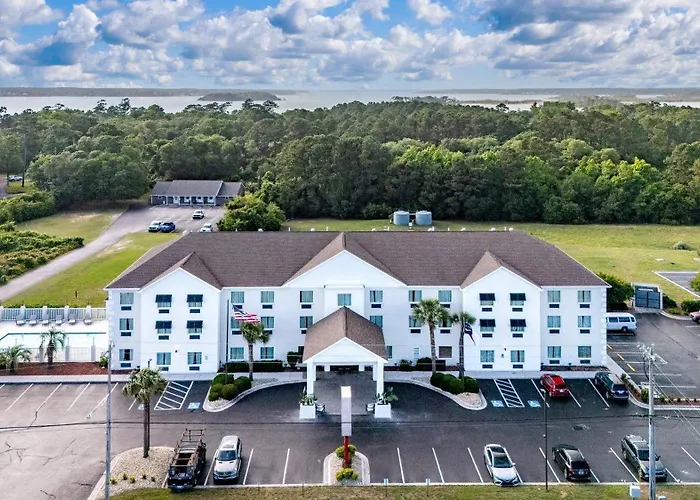 The Windstar Hotel - Emerald Isle, Swansboro