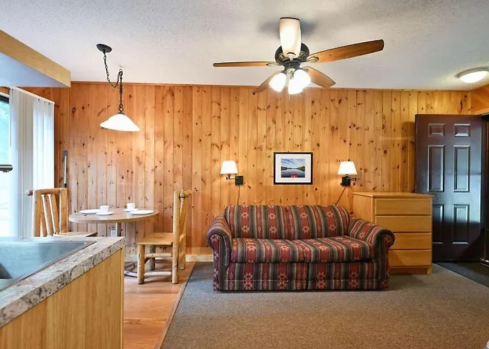 Lake Owen Resort