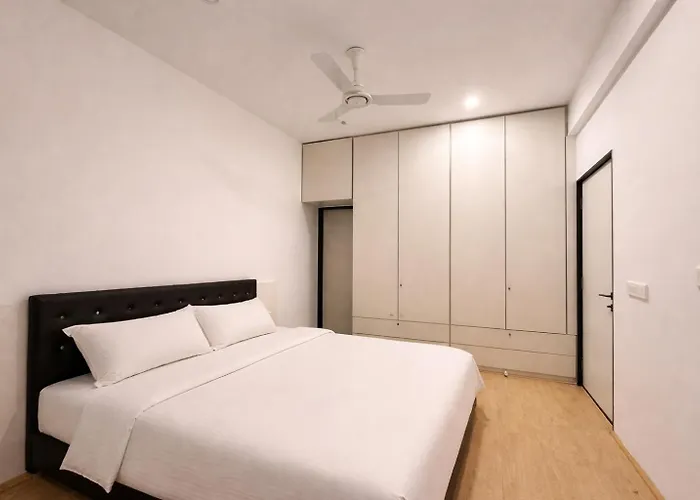 Taaffeite Hotels And Resorts