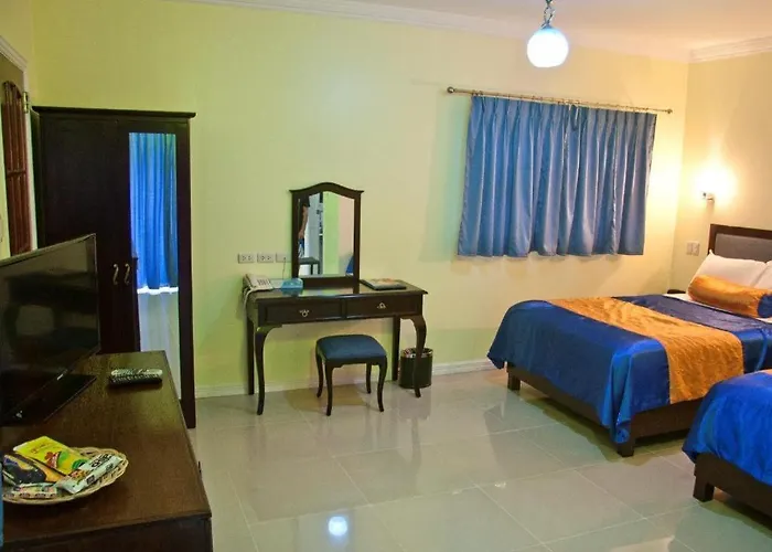 Caimito Beach Hotel