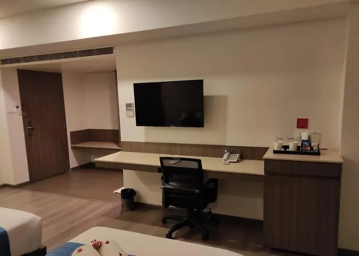 Hotel Minerva Grand