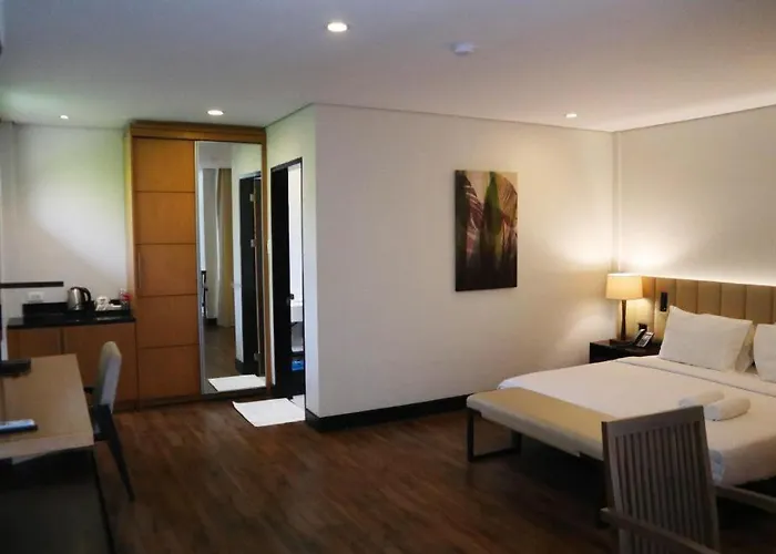 Dolores Tropicana Resort & Hotel