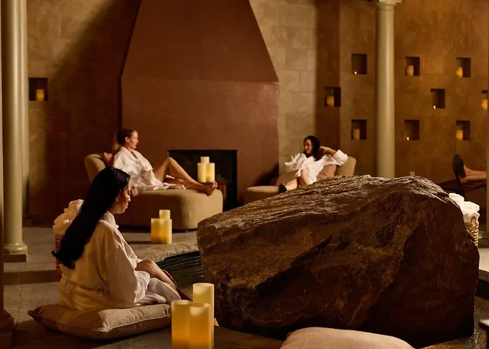 Beacon Resorts