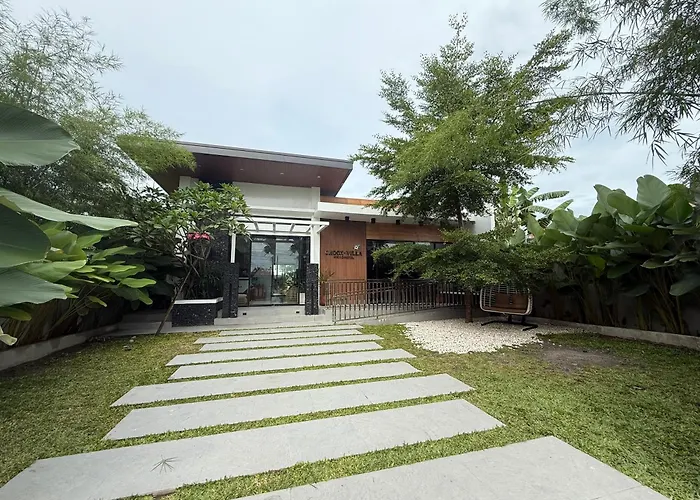Choox Villa Hotel