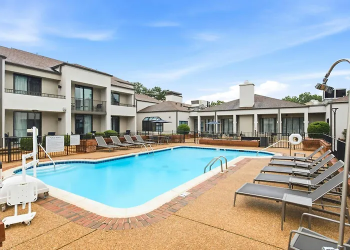 Courtyard By Marriott Columbus