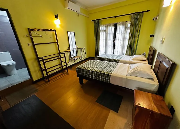 Kandy Resorts