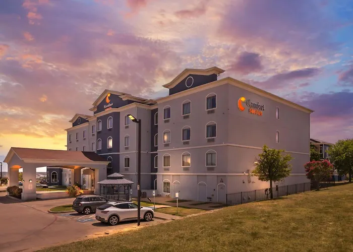 Comfort Suites Lake Worth