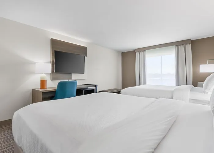 Comfort Inn & Suites Marion I-57
