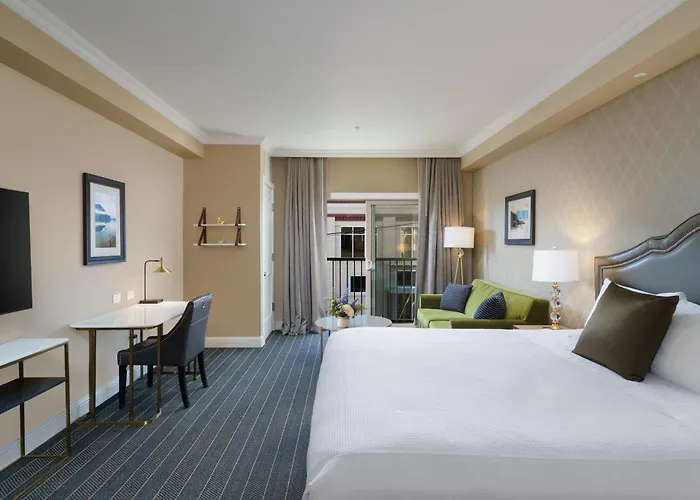 Majestic Inn And Spa