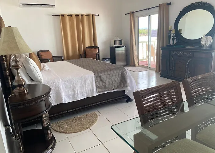 Rendezvous Bay Hotel