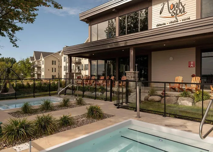 Hotel Du Lac Champlain, An Ascend Collection Hotel