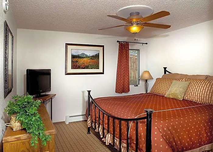 Getaways At Eagle Point Resort