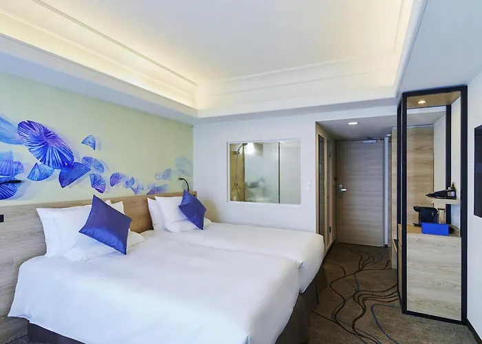 Infinisis Naha Shurijo By Hewitt Resort