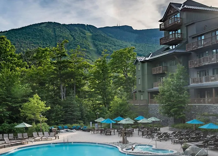 347 Lodge At Spruce Peak Ski In Ski In Ski Out King Studio By Stowe Mountain Rentals
