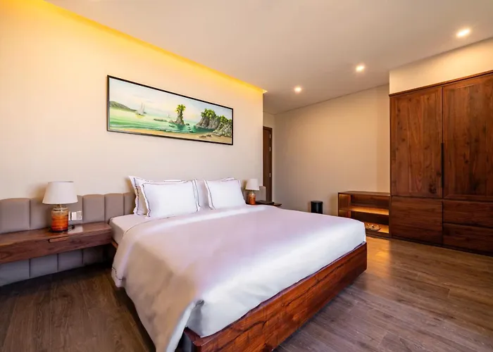 Cami Riverside Resort Da Nang