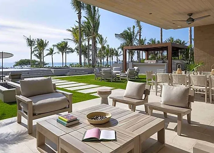 Susurros Del Corazon, Auberge Collection