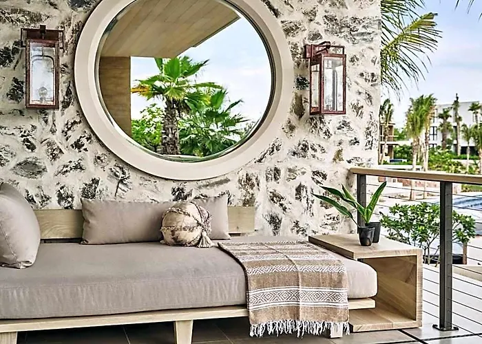 Susurros Del Corazon, Auberge Collection