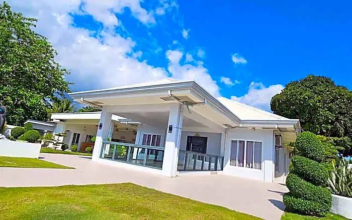 Sergi'S Resort And Hotel