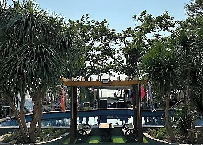 Generosa Beach Club