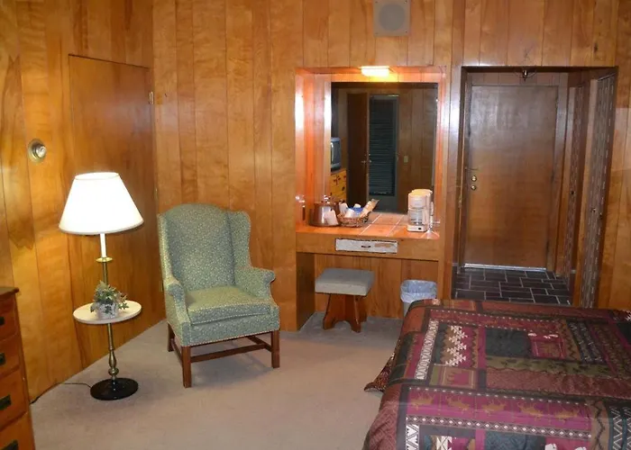 Birchwood Inn