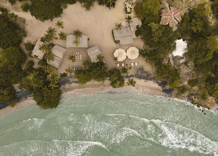 Unu Beach Hotel