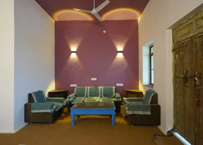 Hotel Goram Garh Resort