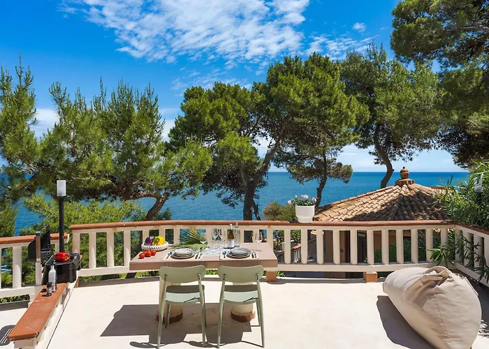 Seafront Collection - Bungalows And Villas